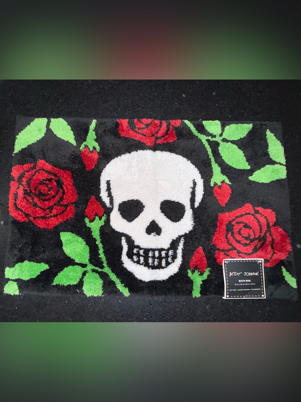 NEW Betsey Johnson 4 PIECE SKULL GARDEN Skull Red Rose Bath Towel & Hand Towels - Picture 11 of 11
